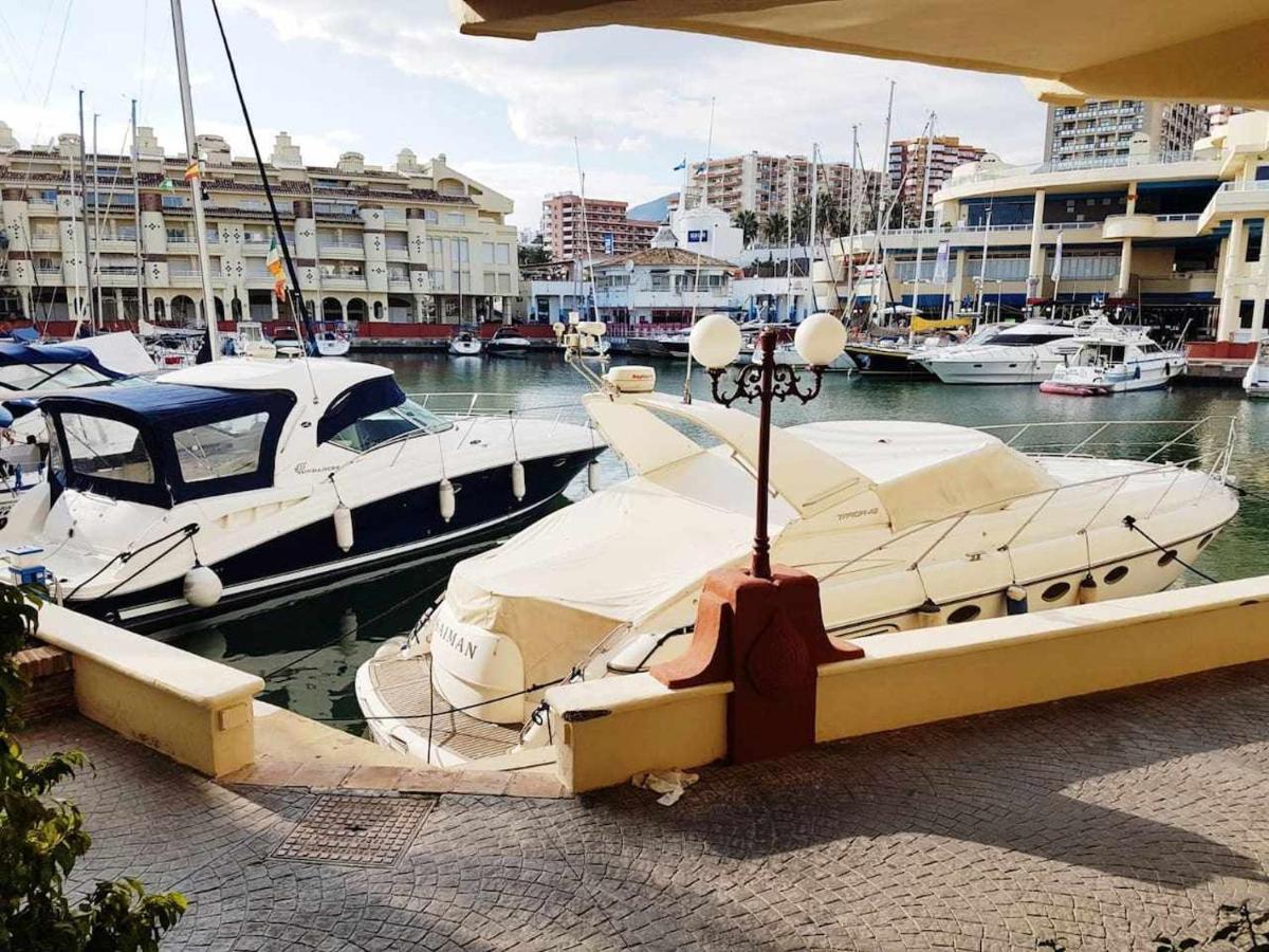 Lujoso Apartamento En De La Isla De Puerto Marina 베날마데나코스타 외부 사진