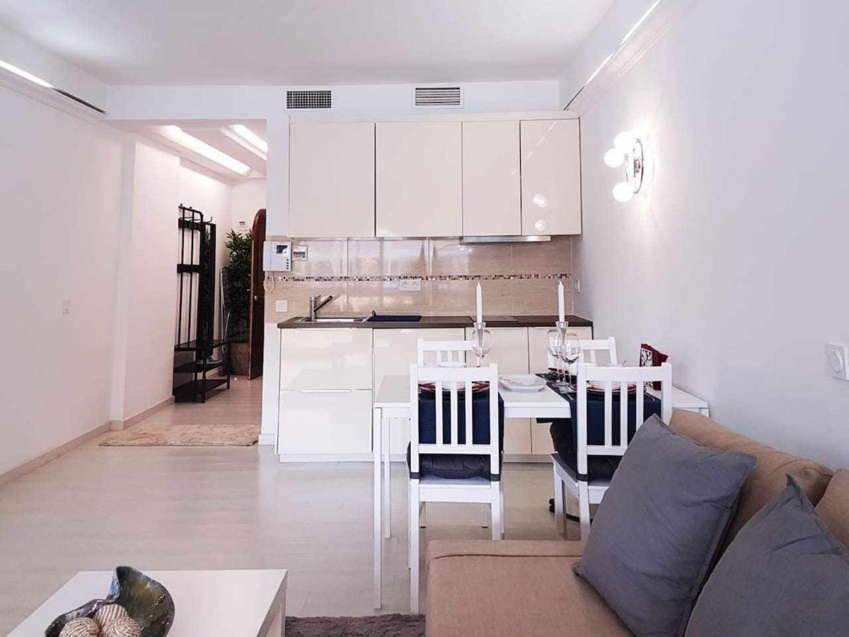 Lujoso Apartamento En De La Isla De Puerto Marina 베날마데나코스타 외부 사진